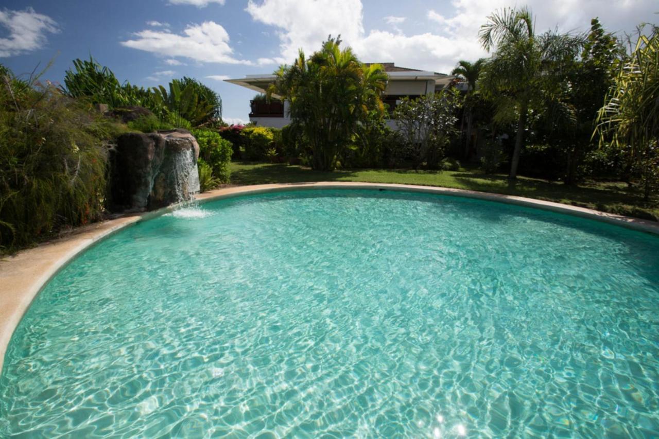Sunset Beach Carlton- Tahiti - Beachfront Luxury Residence & Pool - 4 Pers Punaauia  Exterior foto